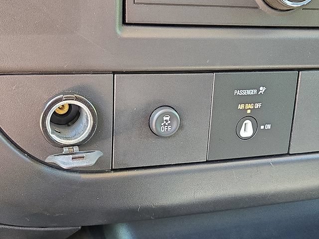 Used 2025 GMC Savana 2500 w/ Driver Convenience Package RWD image 16