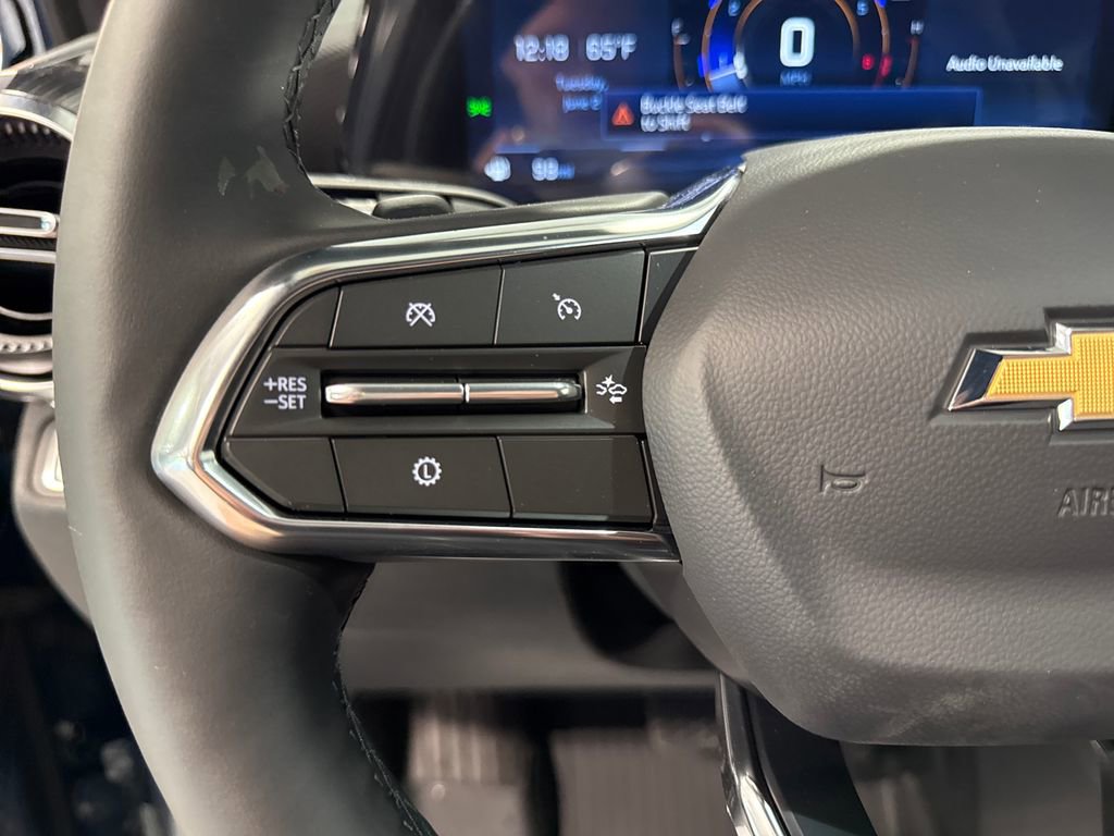 New 2026 Chevrolet Equinox LT w/ Convenience Package II FWD image 4