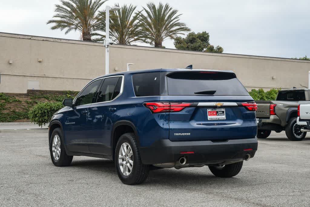 Used 2022 Chevrolet Traverse LS FWD image 7