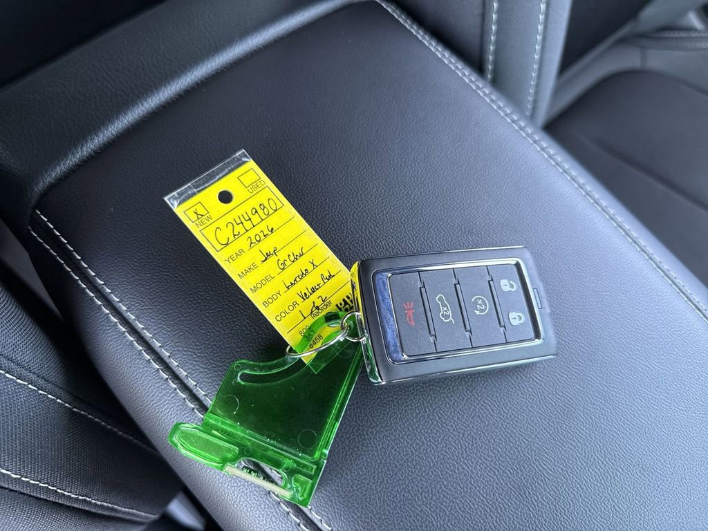 New 2026 Jeep Grand Cherokee Laredo X image 32