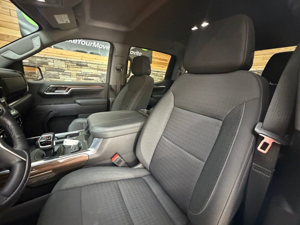 Used 2023 Chevrolet Silverado 1500 LT Trail Boss w/ Protection Package image 12