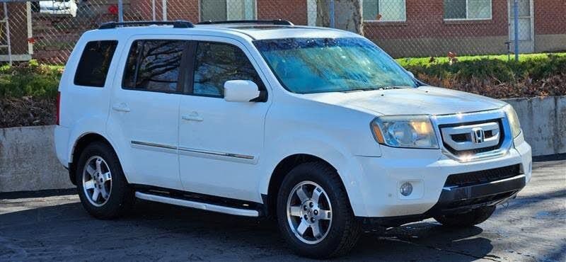 Used 2010 Honda Pilot Touring image 7