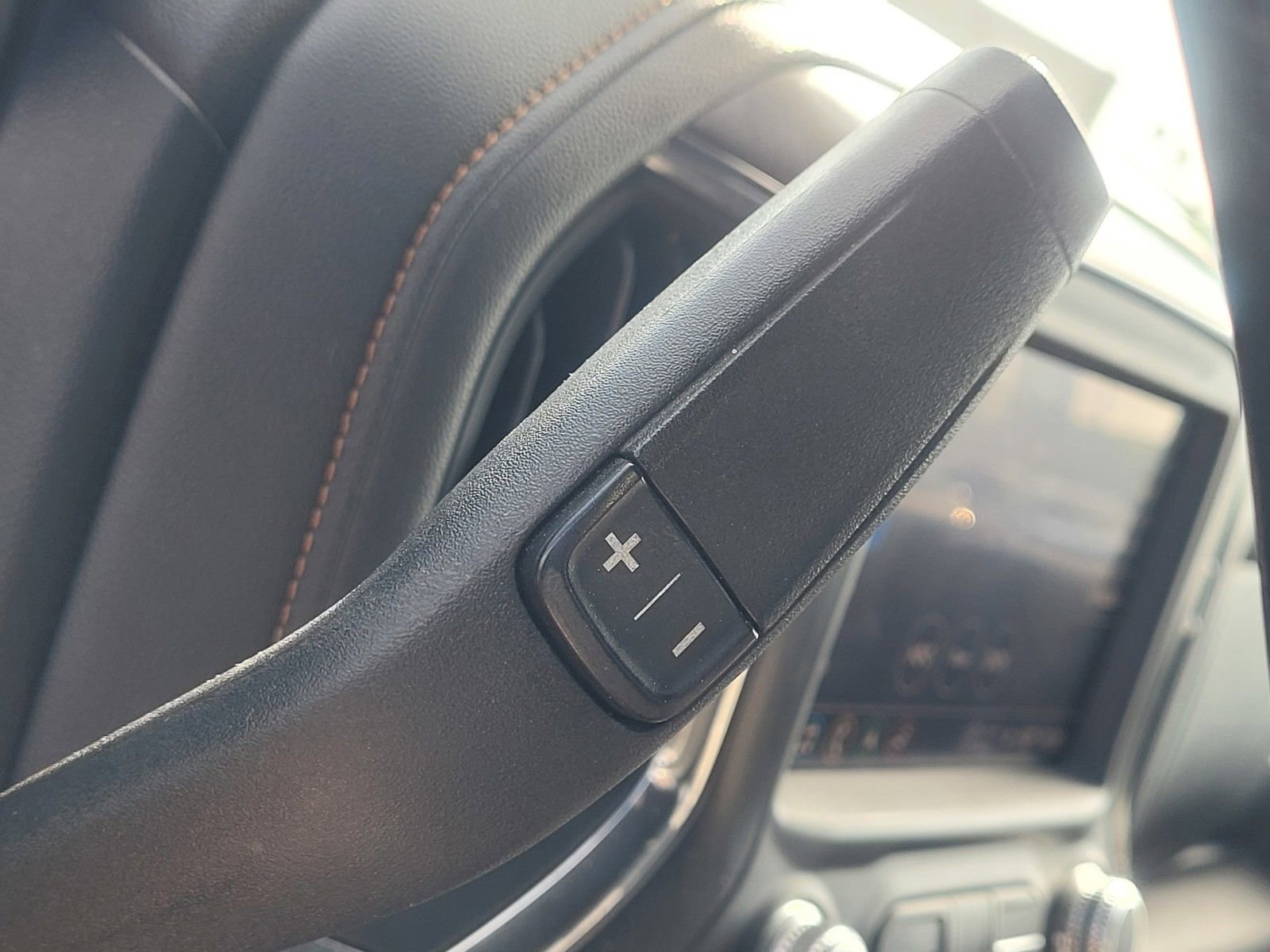 Used 2021 GMC Sierra 1500 AT4 w/ AT4 Preferred Package image 24