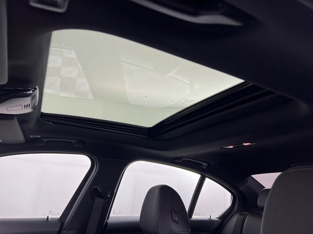 Used 2026 BMW 330i xDrive 330i xDrive w/ M Sport Package image 23