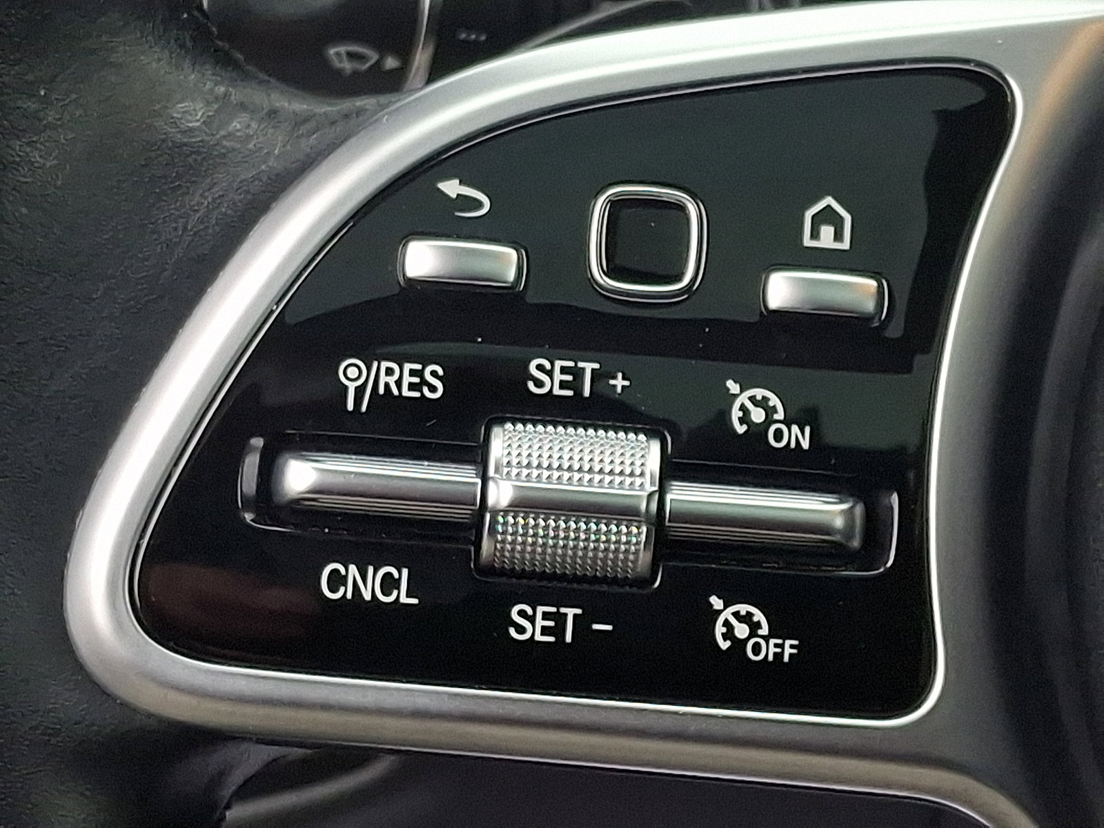 Certified 2022 Mercedes-Benz GLC 300 4MATIC image 21