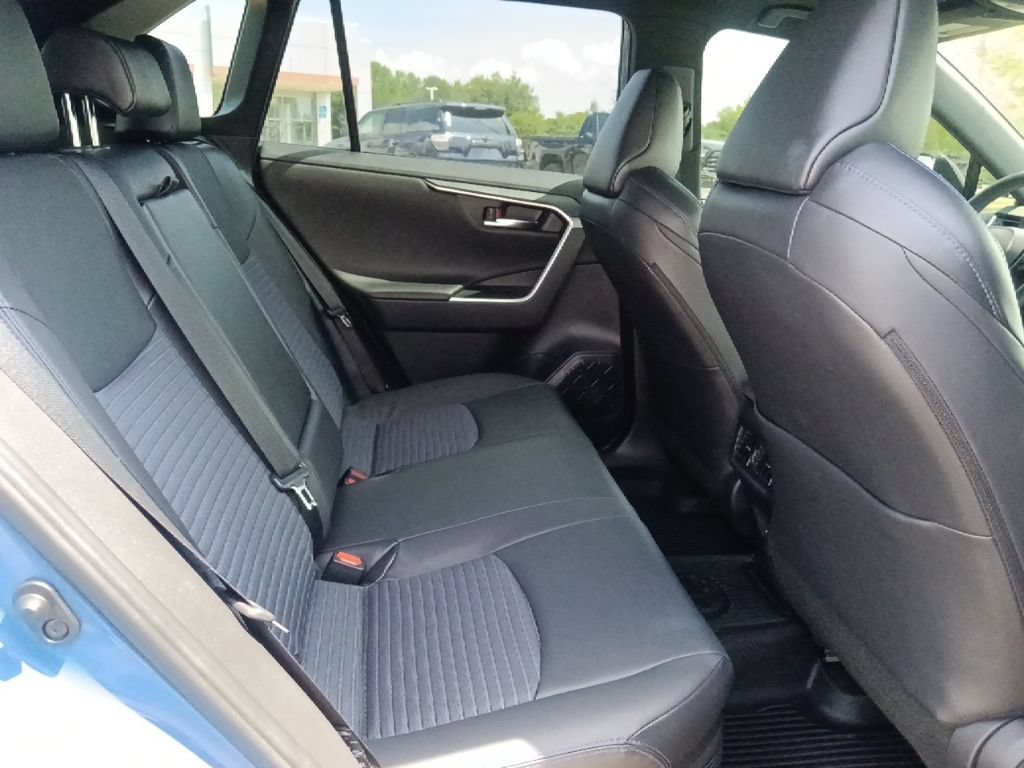 Used 2023 Toyota RAV4 XSE w/ XSE Grade Weather Package AWD/4WD image 30