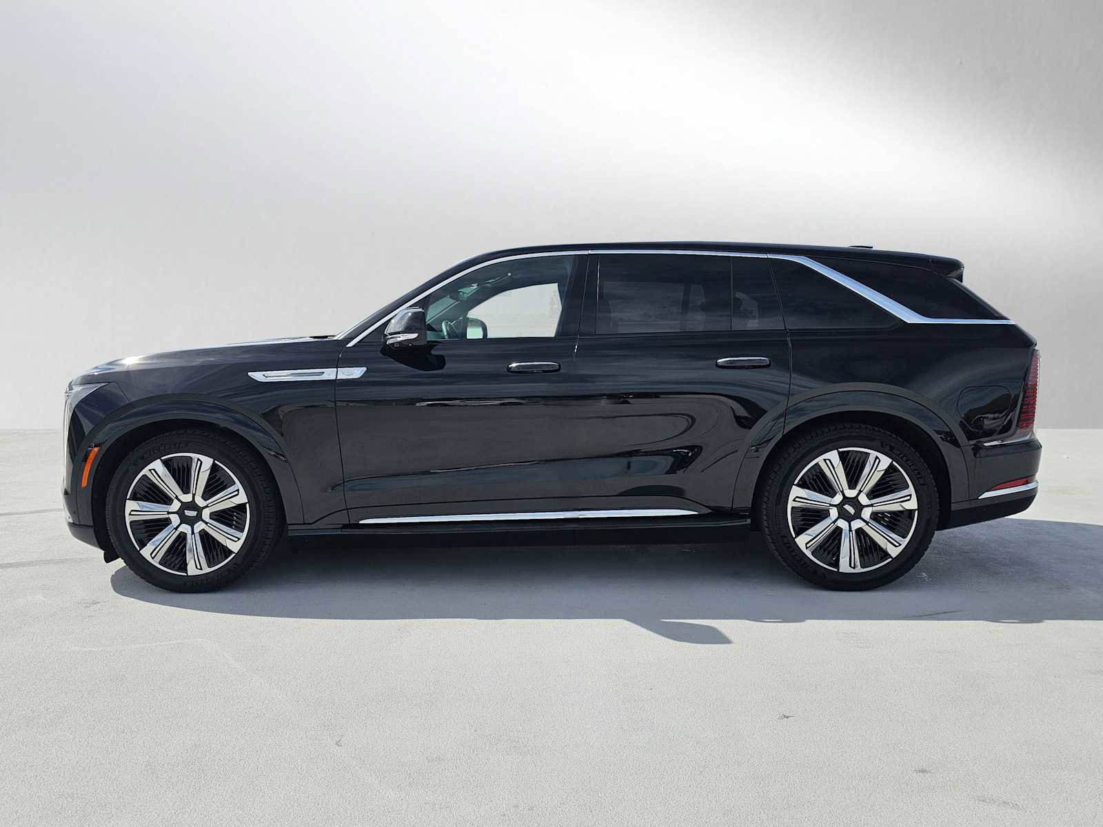Used 2025 Cadillac Escalade IQ Luxury 1 image 6
