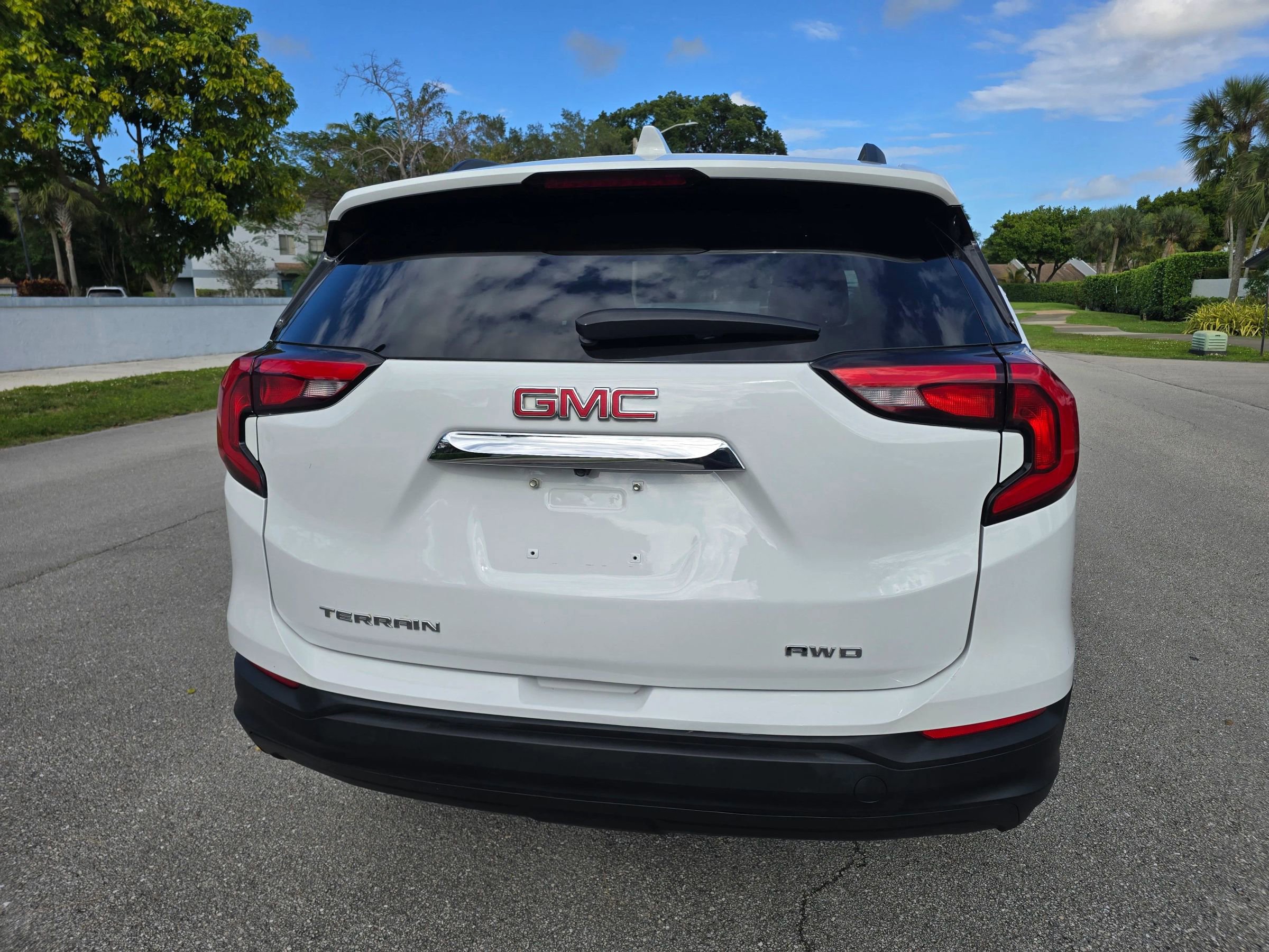 Used 2020 GMC Terrain SLT AWD/4WD image 6