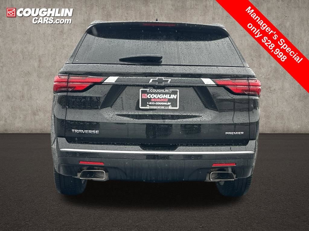 Used 2023 Chevrolet Traverse Premier image 6
