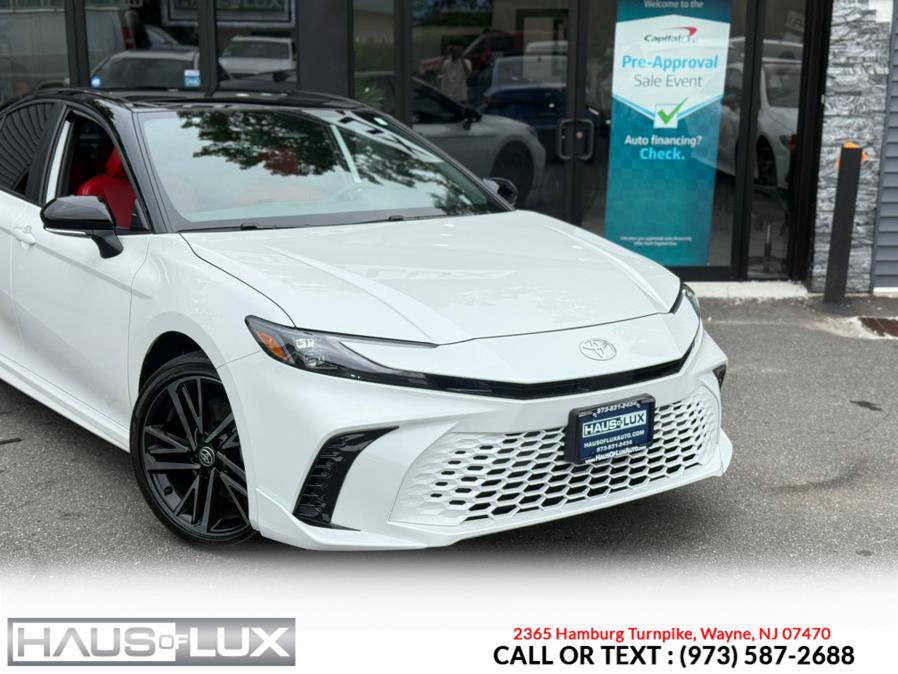 Used 2025 Toyota Camry XSE image 2