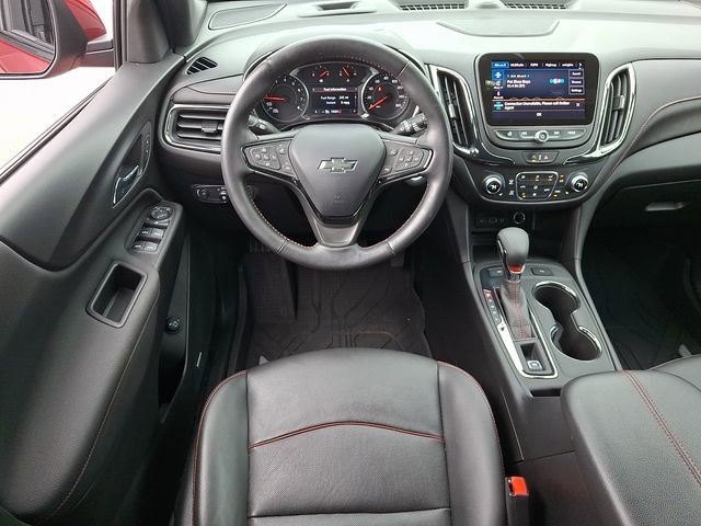 Used 2022 Chevrolet Equinox RS w/ RS Leather Package image 11