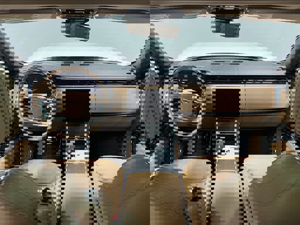 Used 2024 Land Rover Range Rover Long Wheelbase SE image 29