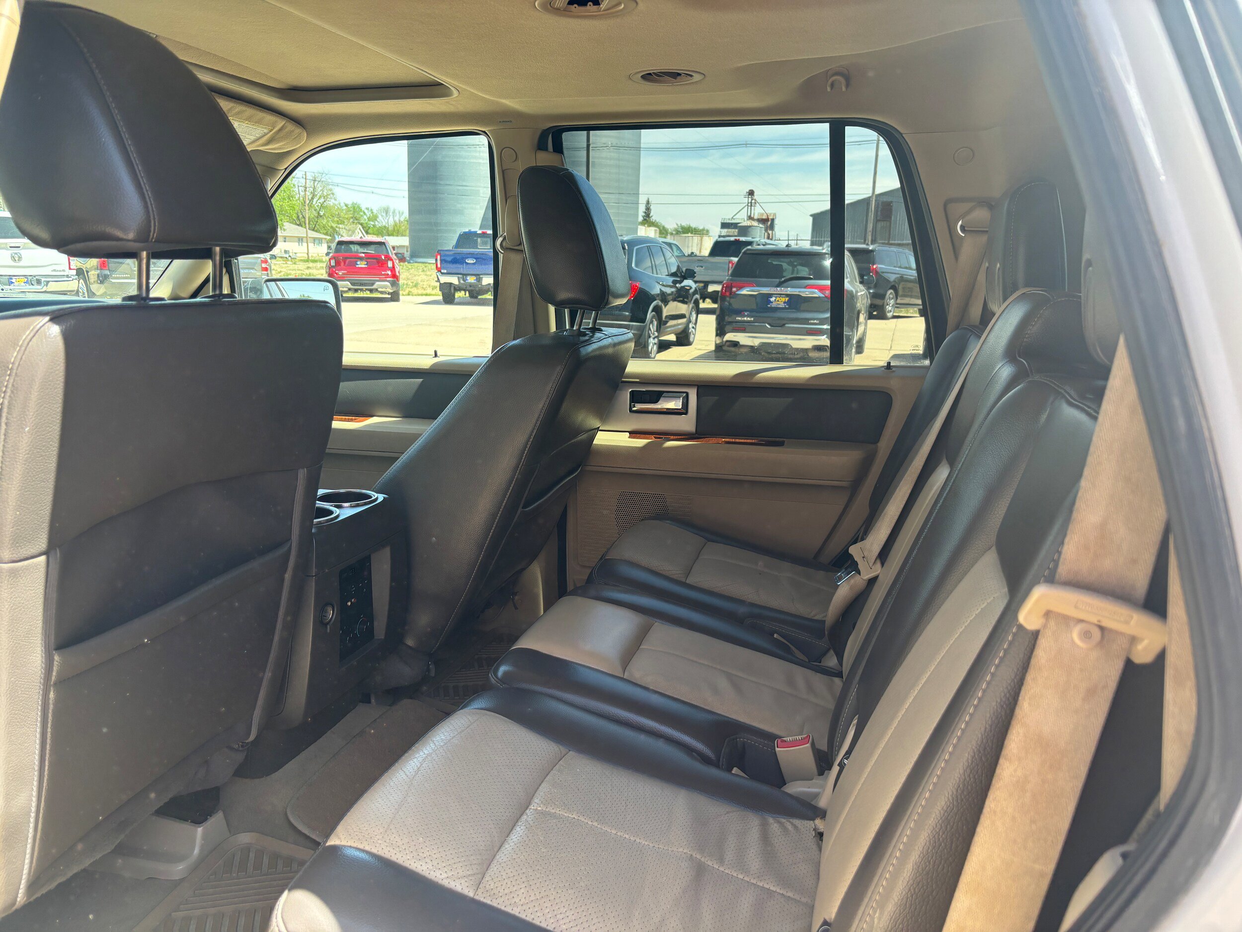 Used 2009 Ford Expedition Eddie Bauer AWD/4WD image 11