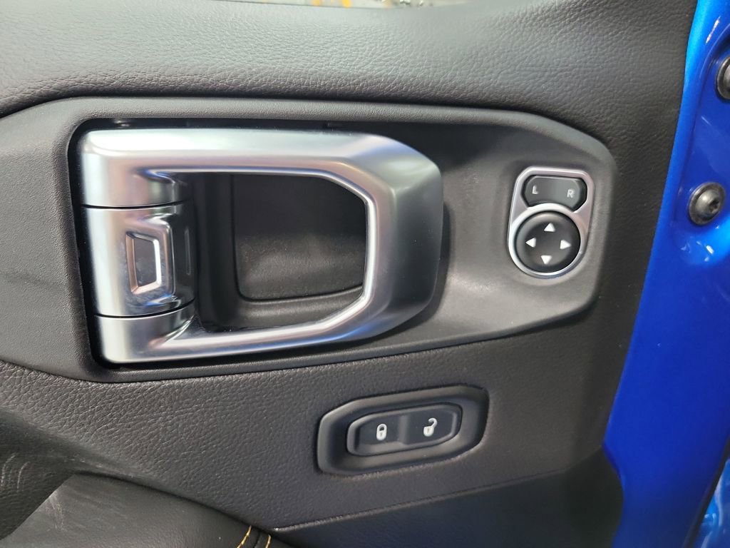 New 2026 Jeep Gladiator Sport AWD/4WD image 11