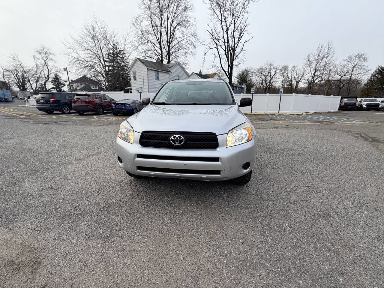 Used 2008 Toyota RAV4 Base 4x4 4dr SUV image 3