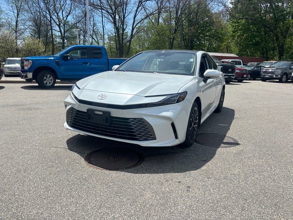 New 2026 Toyota Camry XLE AWD/4WD image 3