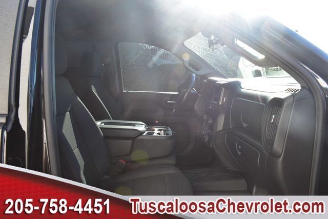 Used 2025 Chevrolet Silverado 2500 Custom AWD/4WD image 23