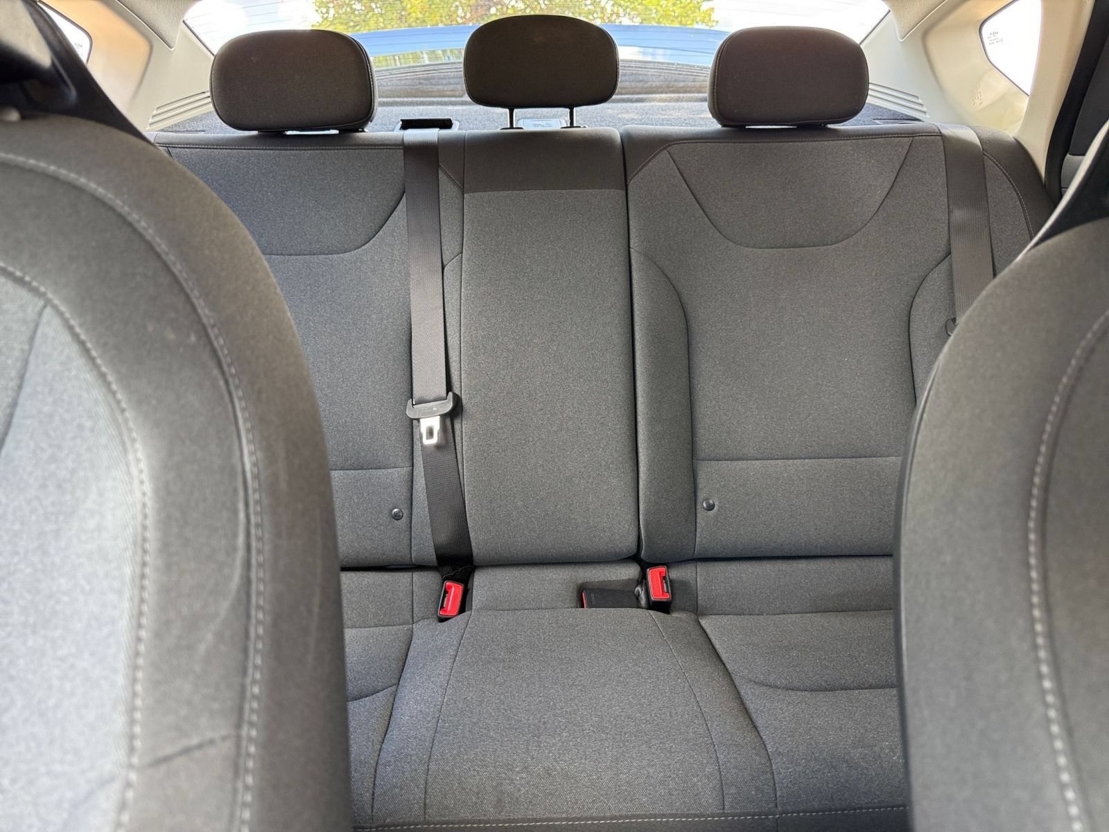 Used 2025 Kia K4 FWD image 40
