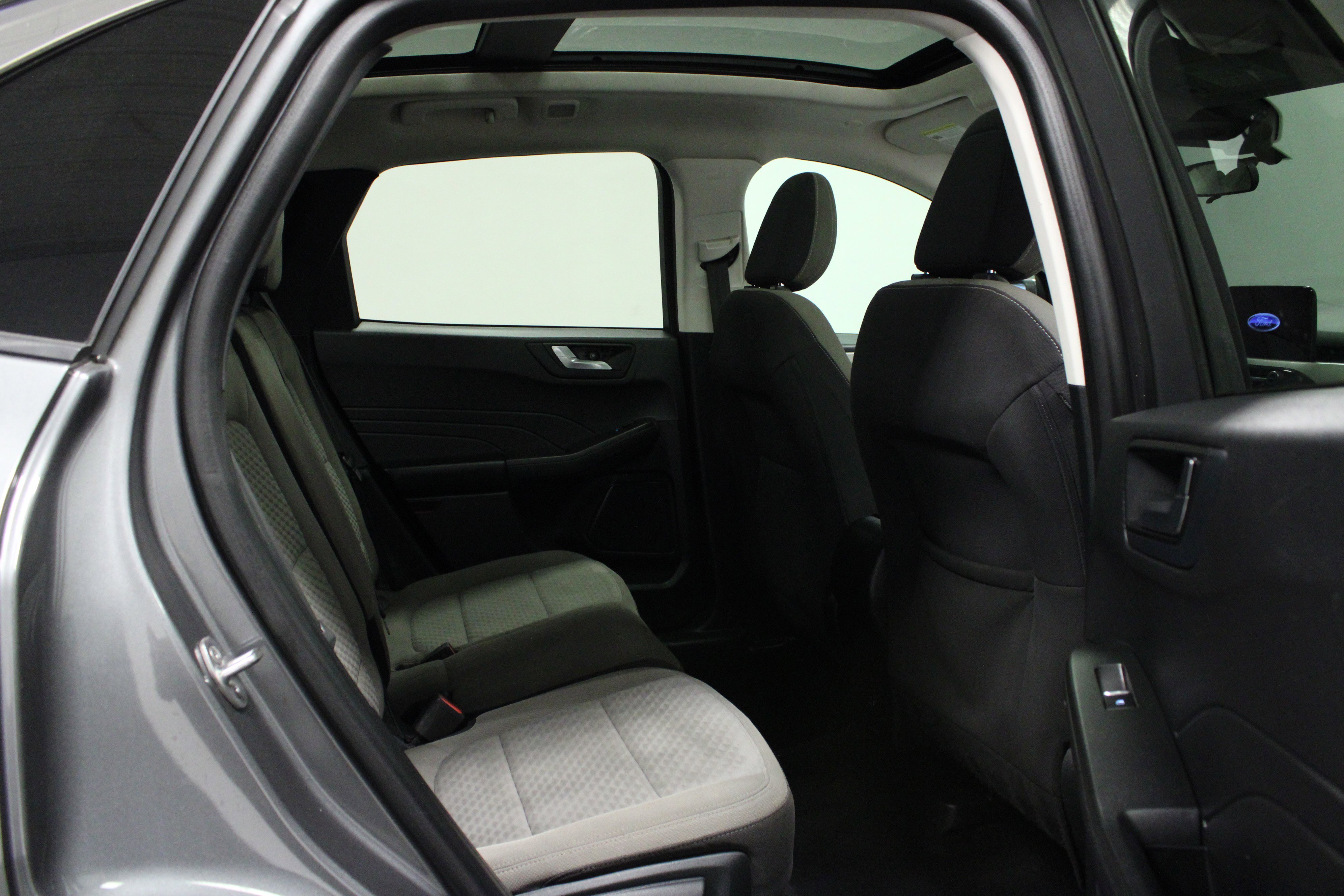 Used 2021 Ford Escape SE FWD image 15