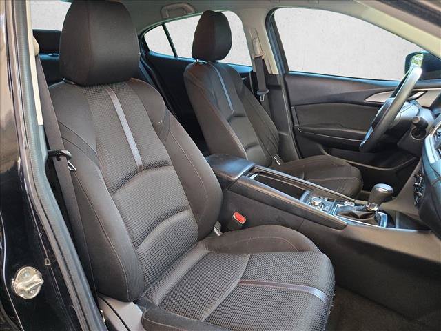 Used 2017 MAZDA MAZDA3 Sport w/ Preferred Equipment Package FWD image 18