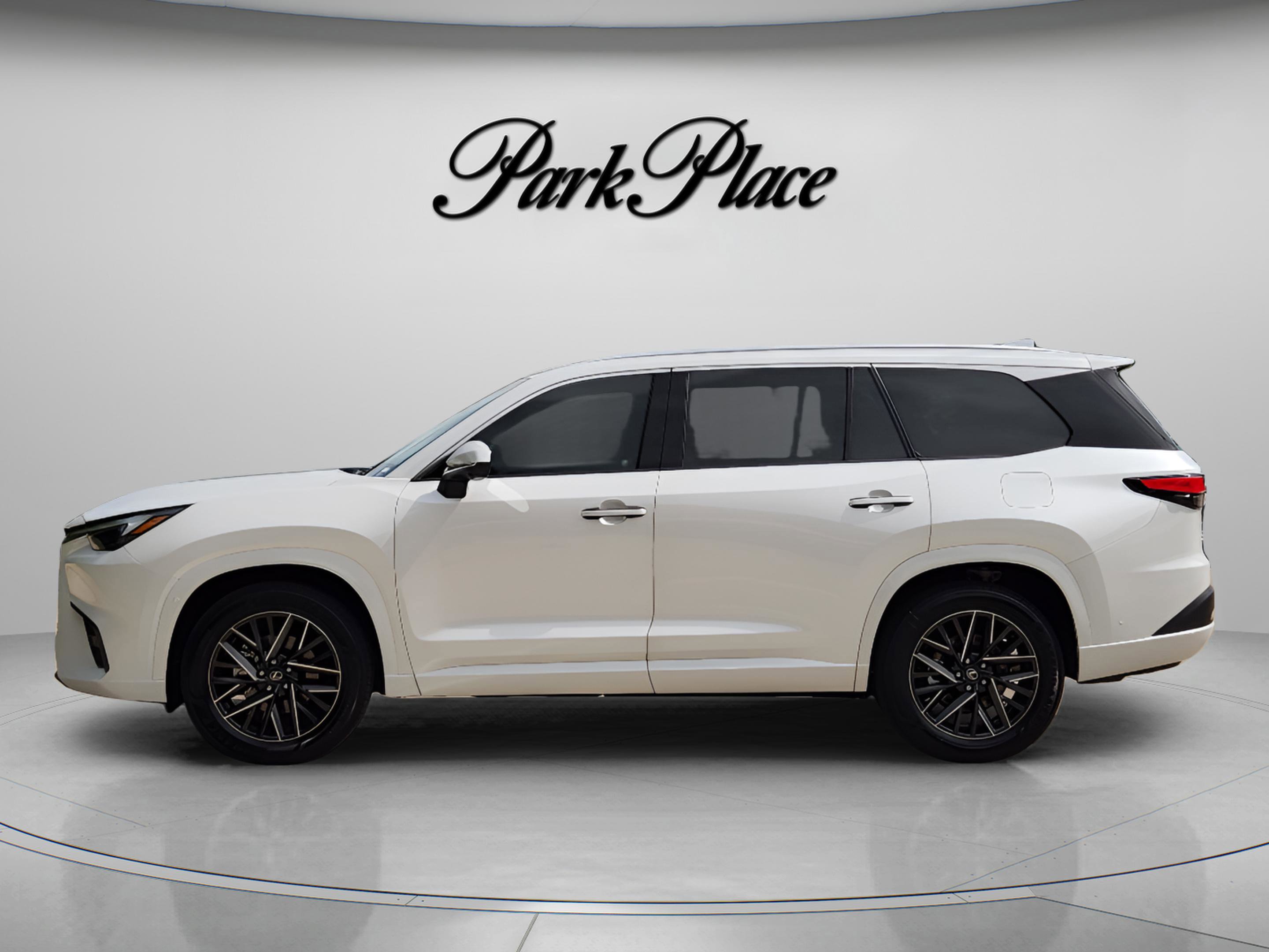New 2026 Lexus TX 350 AWD image 2