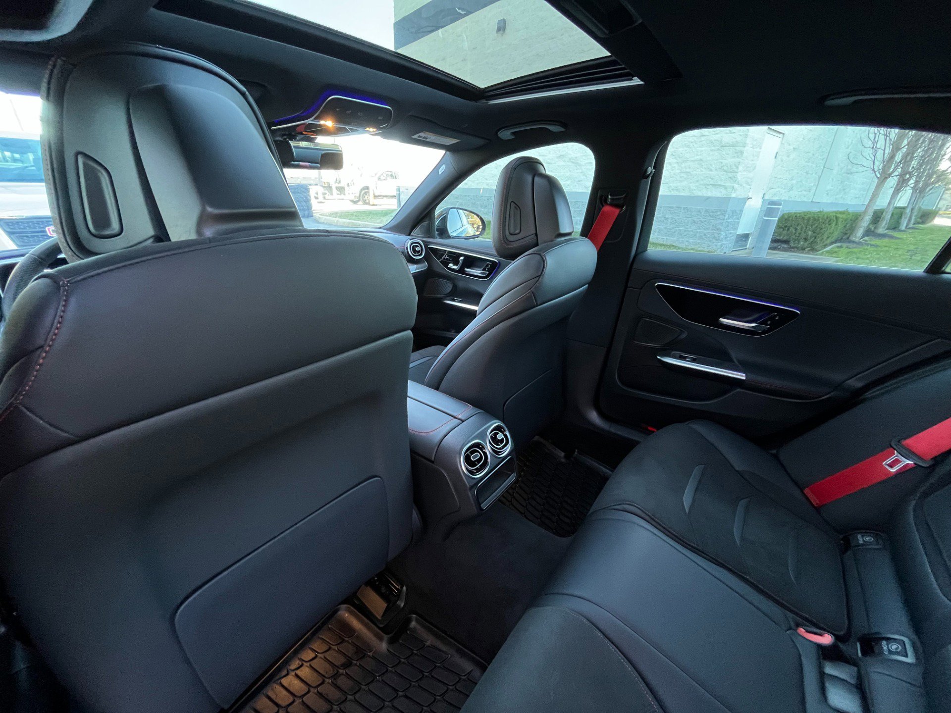 Used 2024 Mercedes-Benz C 43 AMG AMG w/ MB NAVIGATION, AMG REAL image 28