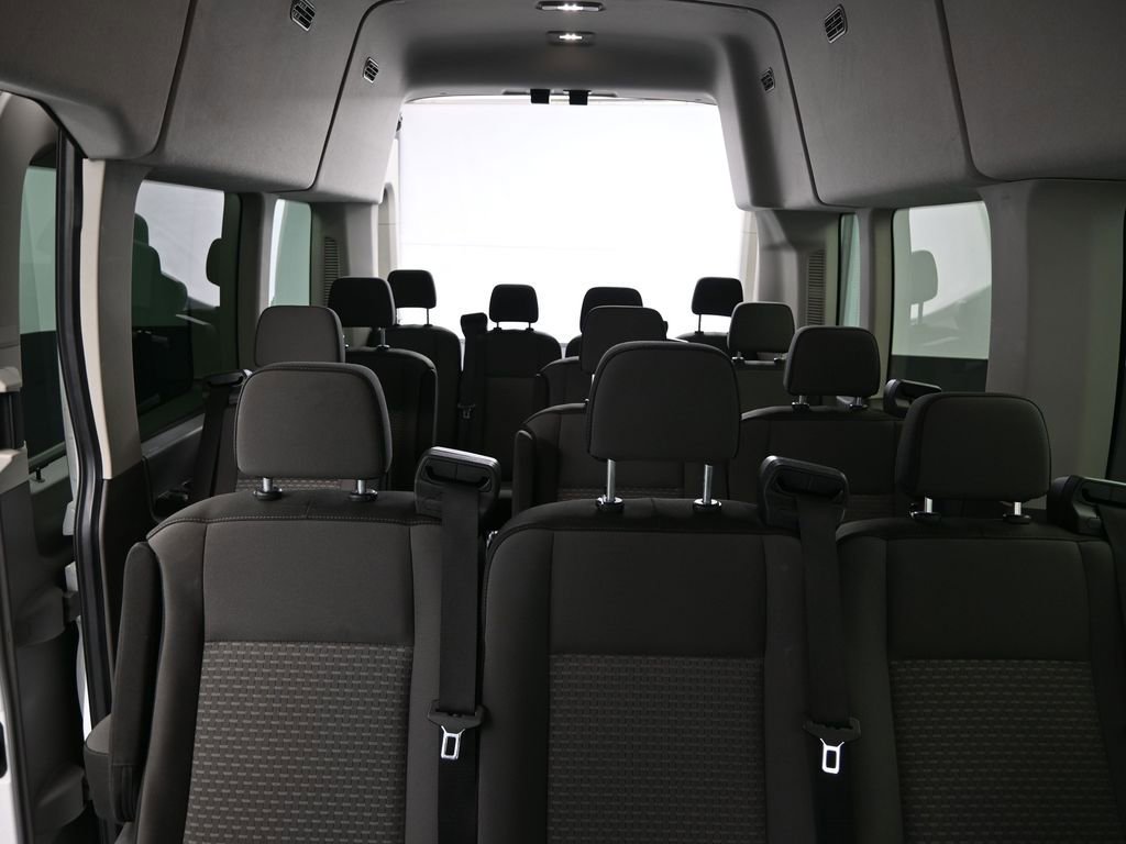 Used 2025 Ford Transit 350 XLT image 33