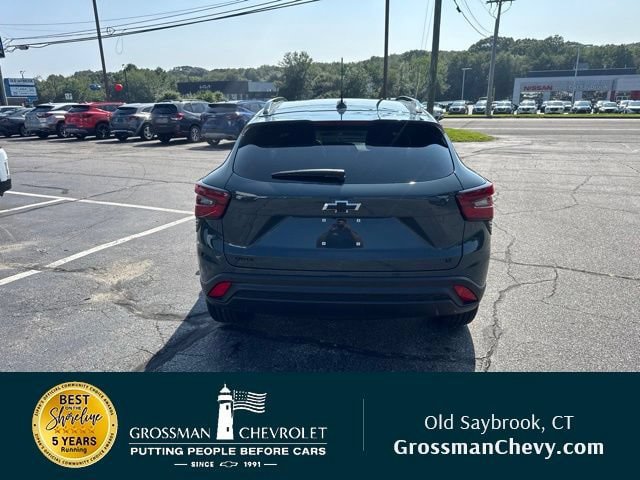 New 2026 Chevrolet Trax LT w/ Driver Confidence Package FWD image 6