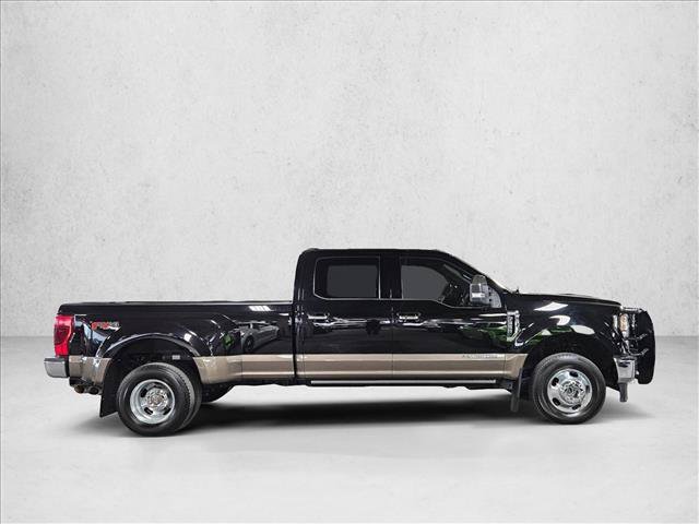 Used 2022 Ford F350 King Ranch w/ King Ranch Ultimate Package AWD/4WD image 4