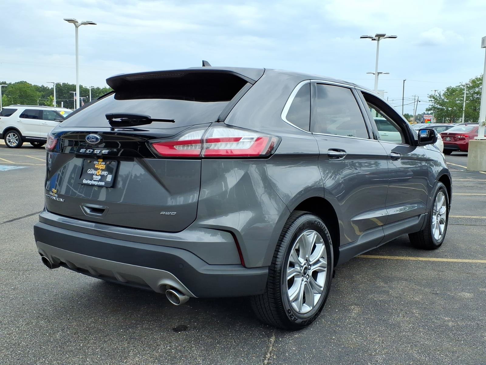 Used 2024 Ford Edge Titanium AWD/4WD image 11