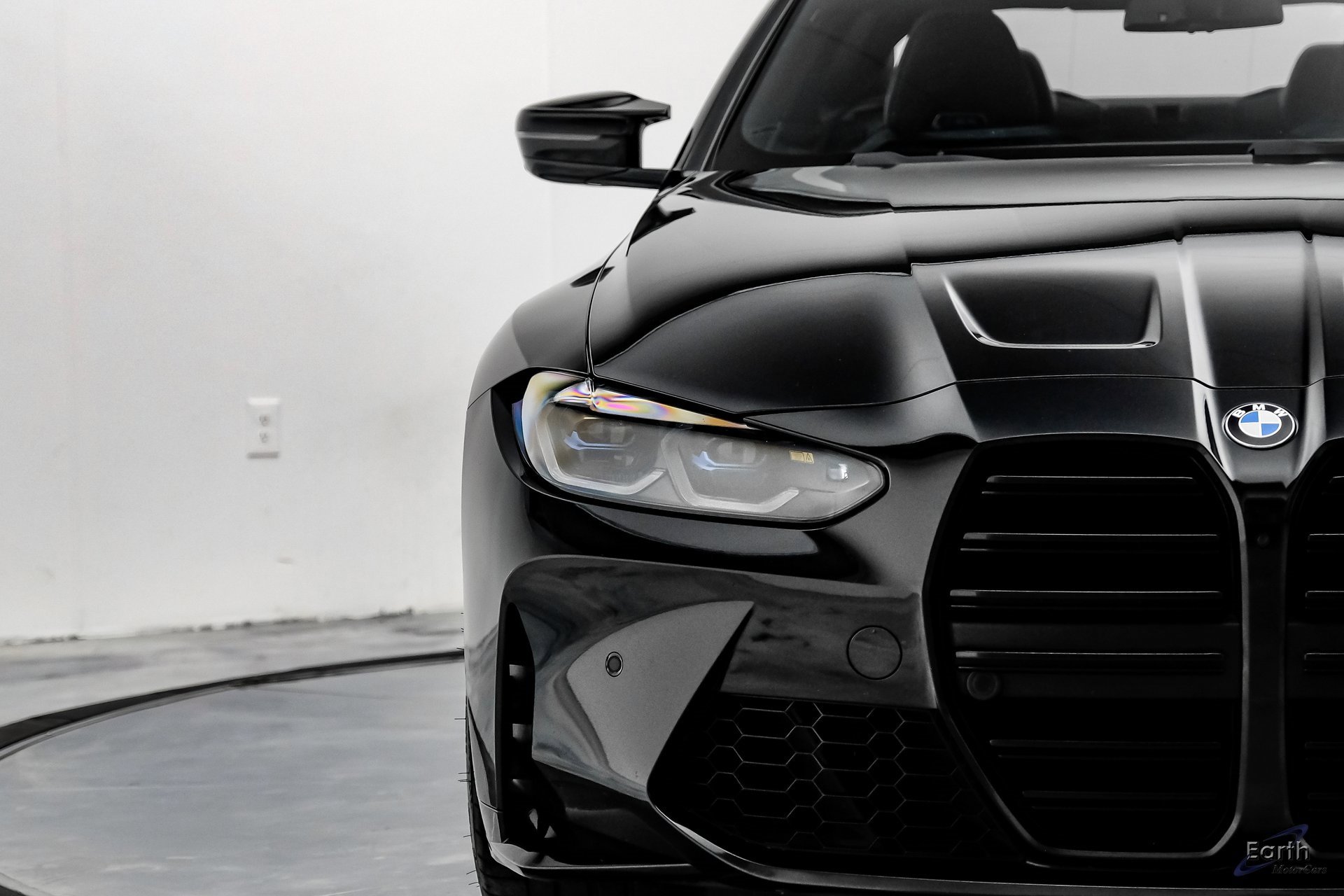 Used 2021 BMW M4 Coupe w/ Executive Package image 25