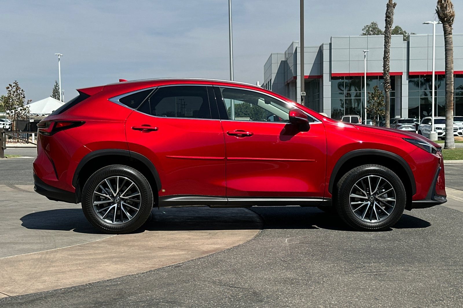 Certified 2026 Lexus NX 350h FWD w/ Accessory Package (2T) image 3