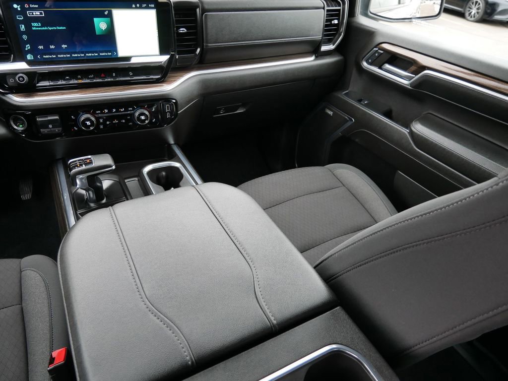 Used 2024 Chevrolet Silverado 1500 RST w/ Convenience Package II AWD/4WD image 20