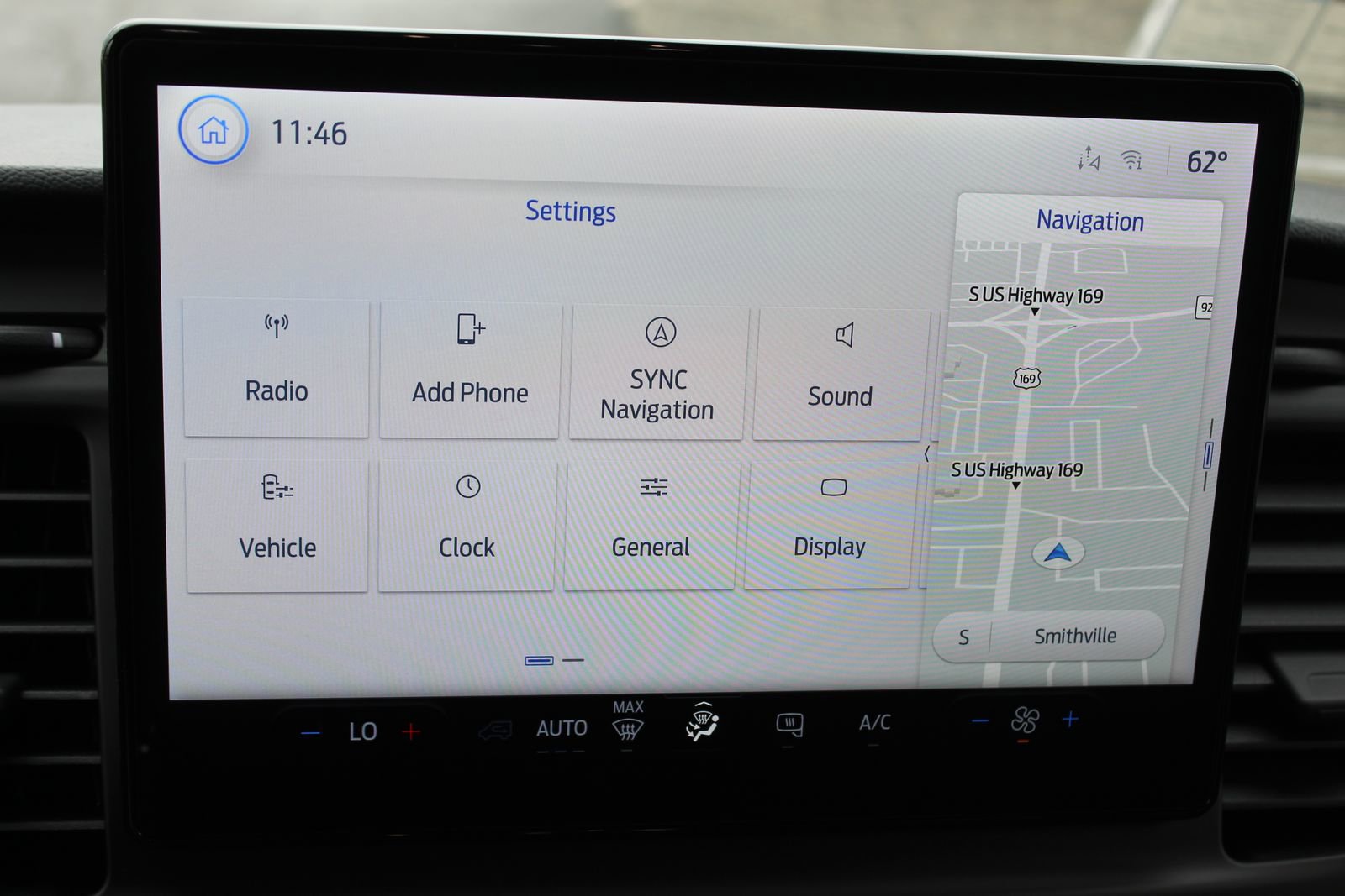 New 2025 Ford Transit 250 148 Medium Roof Extended AWD w/ Load Area Protection Package image 23