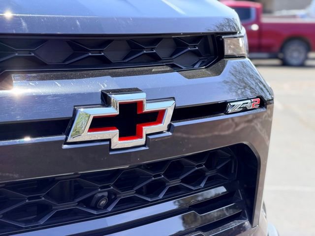 Certified 2024 Chevrolet Colorado ZR2 w/ ZR2 Bison Edition AWD/4WD image 30