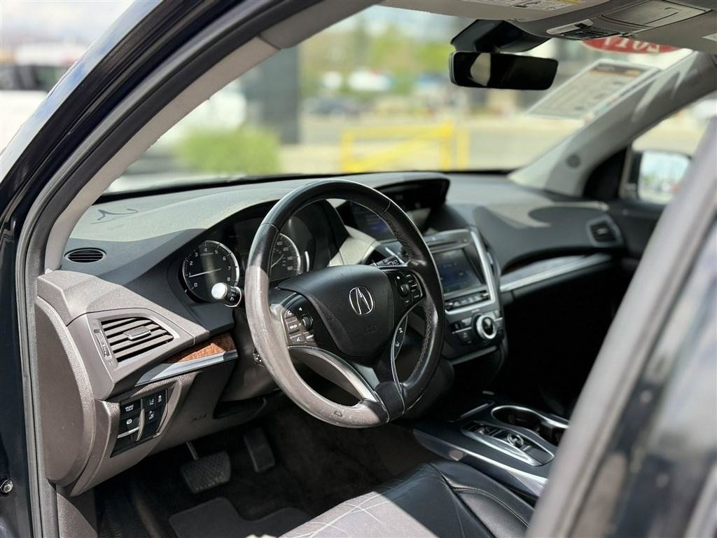 Used 2017 Acura MDX w/ Technology Package FWD image 13