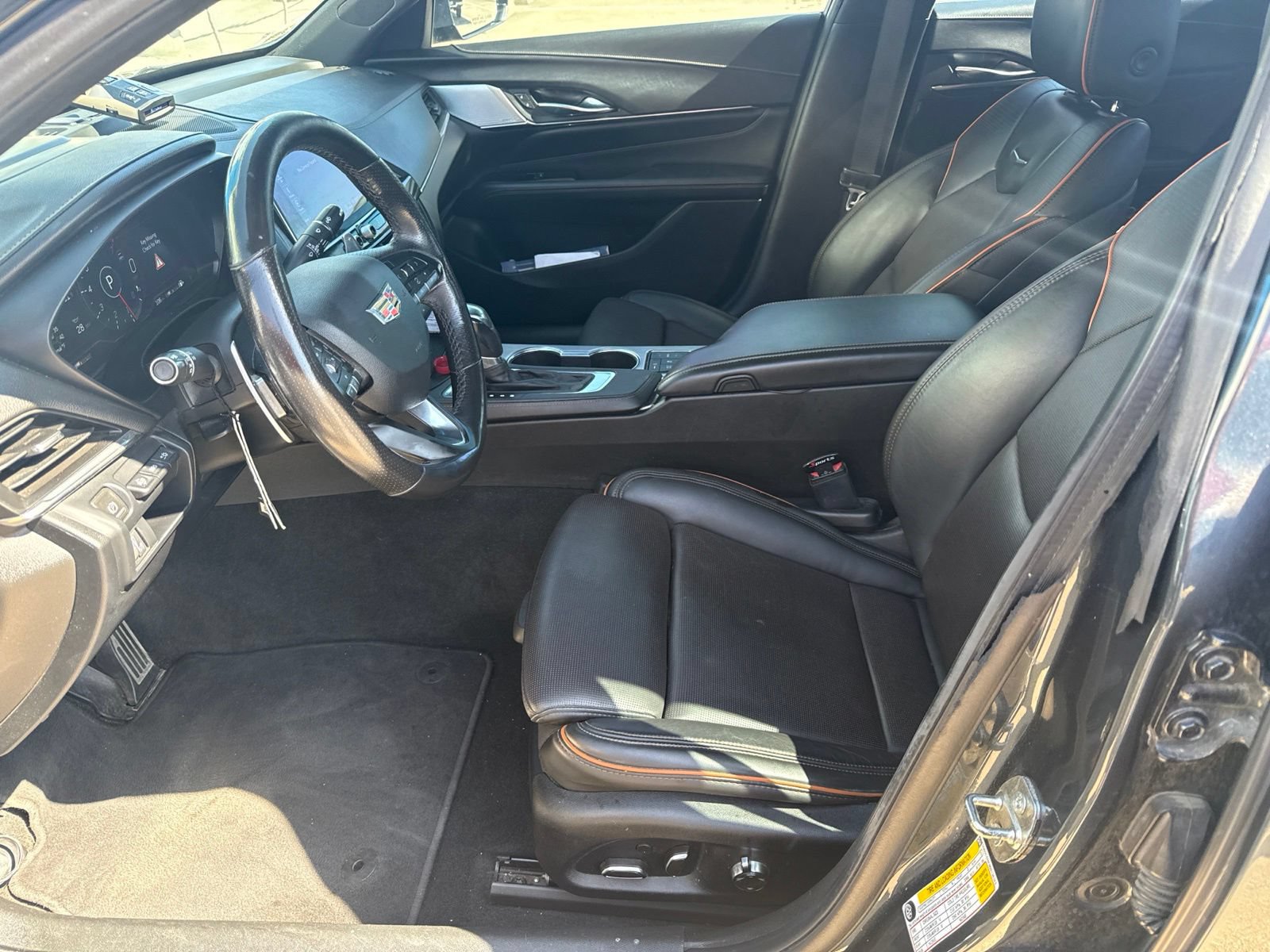 Used 2022 Cadillac CT4 Sport RWD image 10