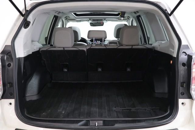 Used 2017 Subaru Forester 2.5i Limited w/ Popular Package #2 AWD/4WD image 30