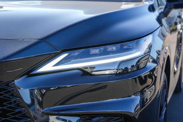 Certified 2024 Lexus RX 500h F Sport w/ Convenience Package AWD/4WD image 4