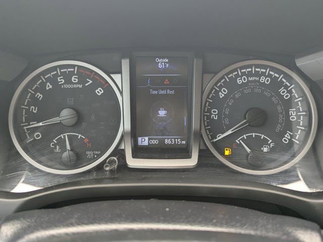 Used 2022 Toyota Tacoma SR5 w/ Technology Package RWD image 23