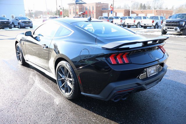 New 2026 Ford Mustang Dark Horse image 15