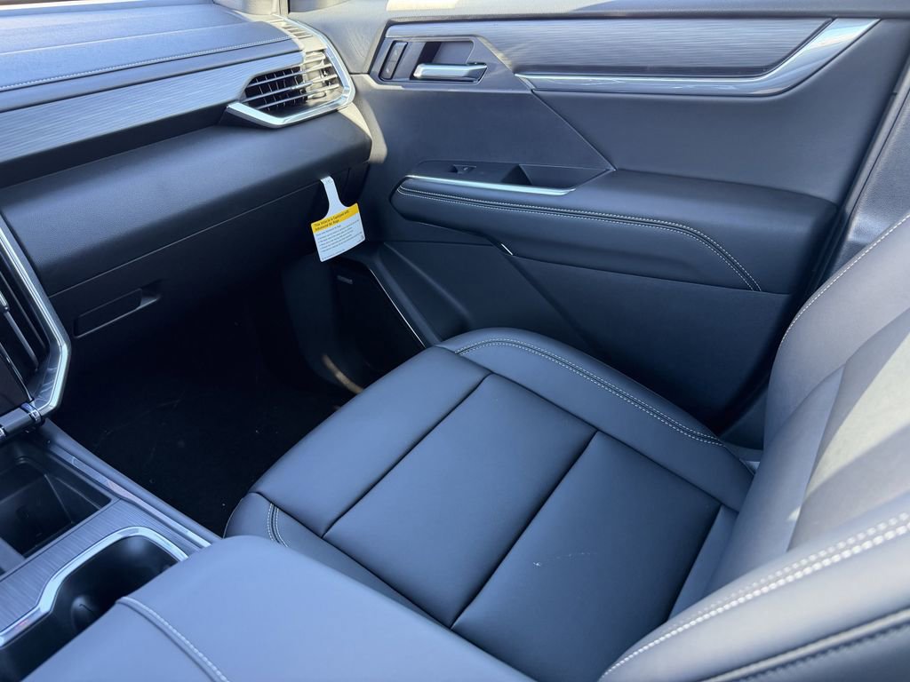 New 2026 GMC Acadia Elevation w/ Black Edition FWD image 18
