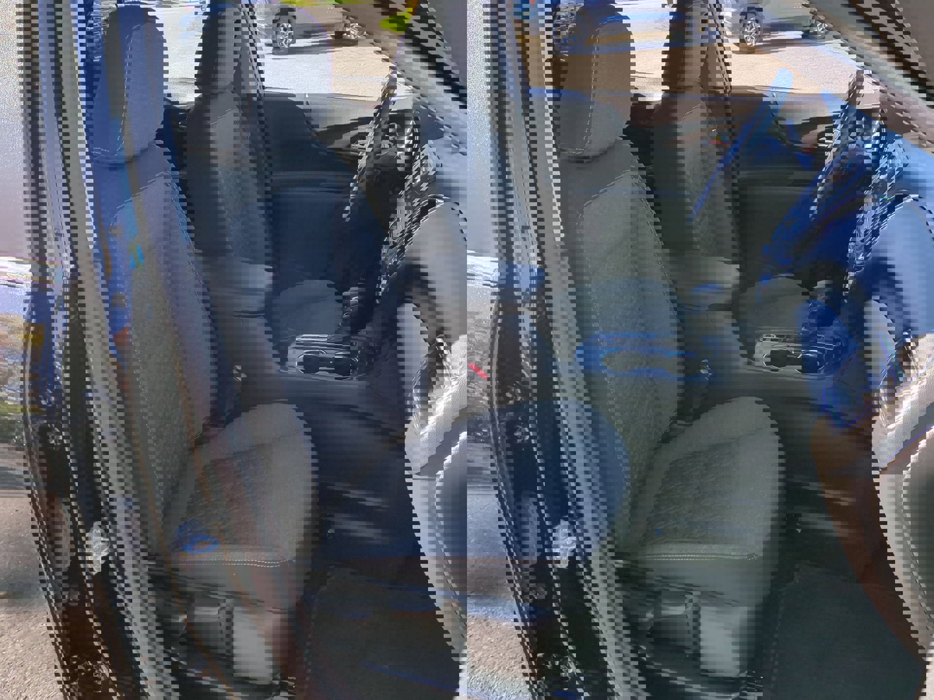 Used 2022 Chevrolet Equinox LT image 27