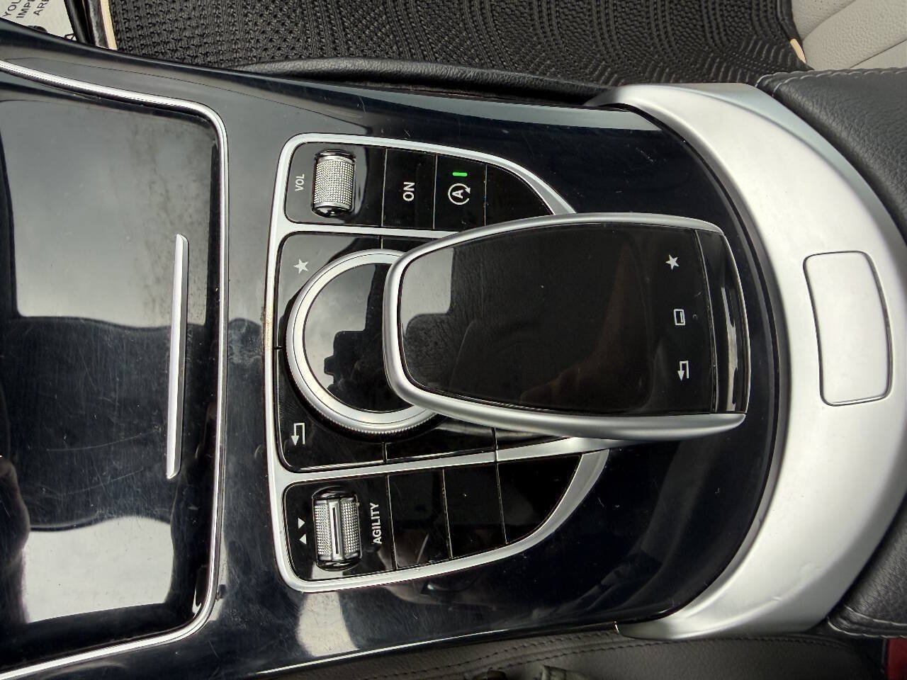 Used 2015 Mercedes-Benz C 300 4MATIC Sedan image 18