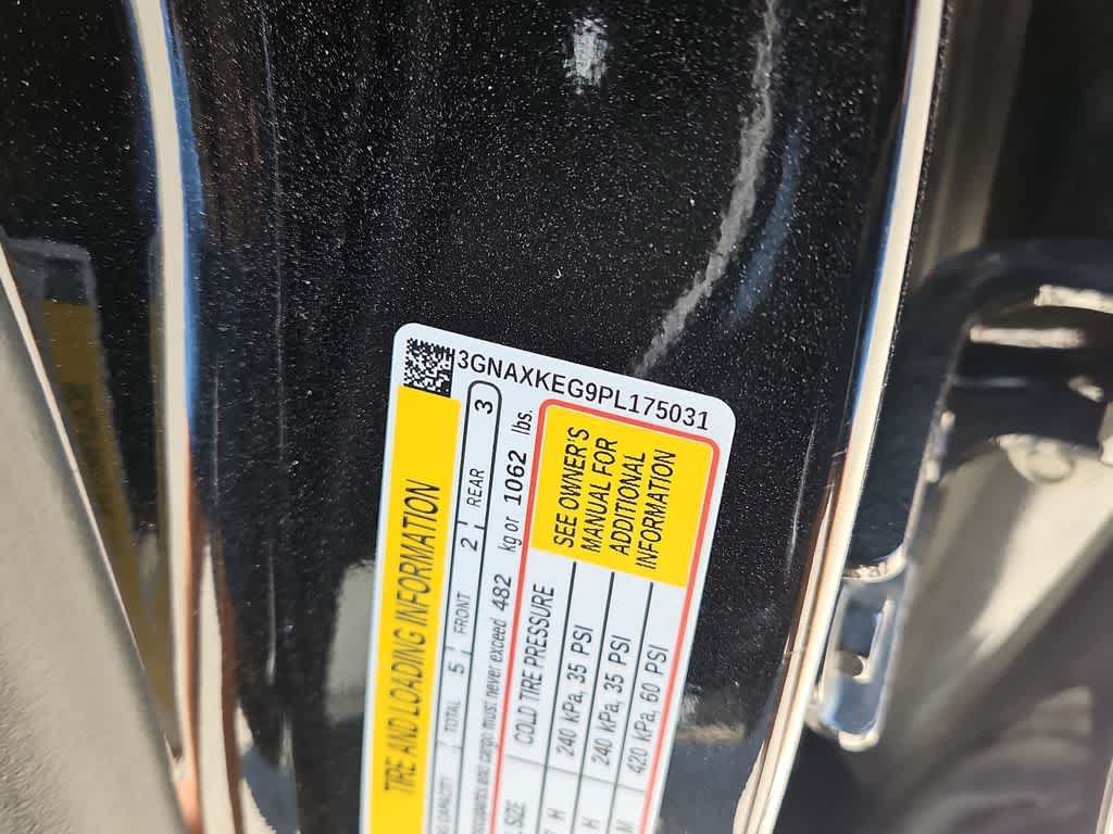 Used 2023 Chevrolet Equinox LT FWD image 20