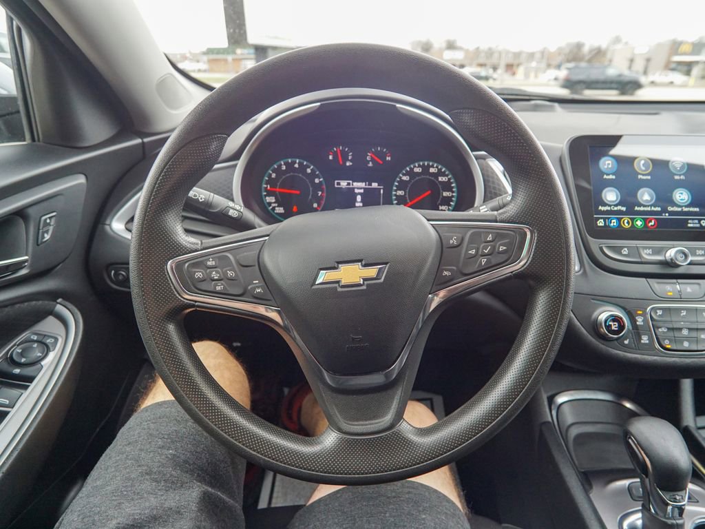 Used 2024 Chevrolet Malibu LT image 19