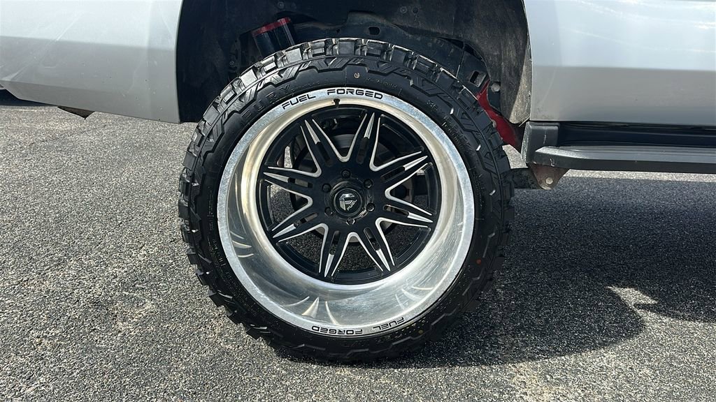 Used 2019 Chevrolet Tahoe LT w/ Texas Edition Package image 19