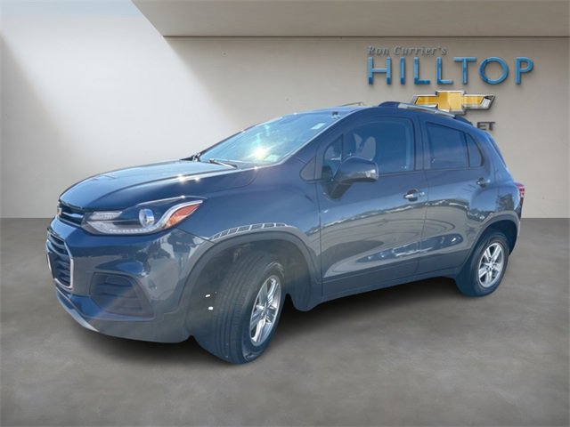Used 2022 Chevrolet Trax LT w/ LT Convenience Package image 13