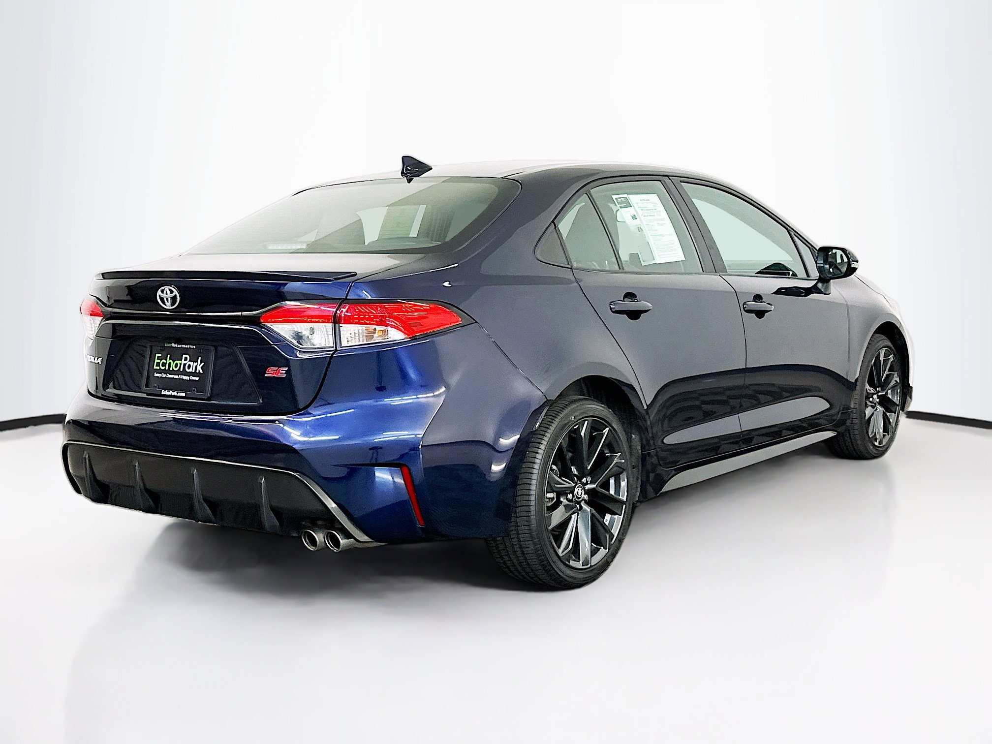 Used 2024 Toyota Corolla SE image 9