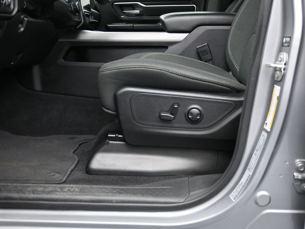 Used 2025 RAM 1500 Big Horn image 21